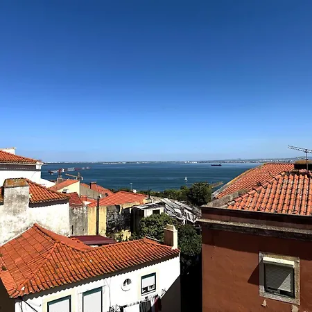 Alfama Charm - Authentic Apartamento